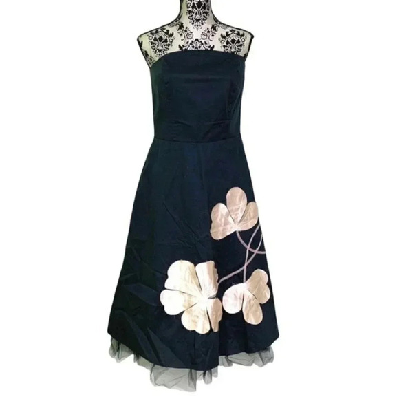 Rubber Ducky Productions Floral Embroidered Strapless Dress - Picture 3 of 9